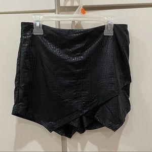 Black croc print envelope skort